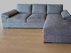 Sofá por medida em tecido cinzento para sala de estar